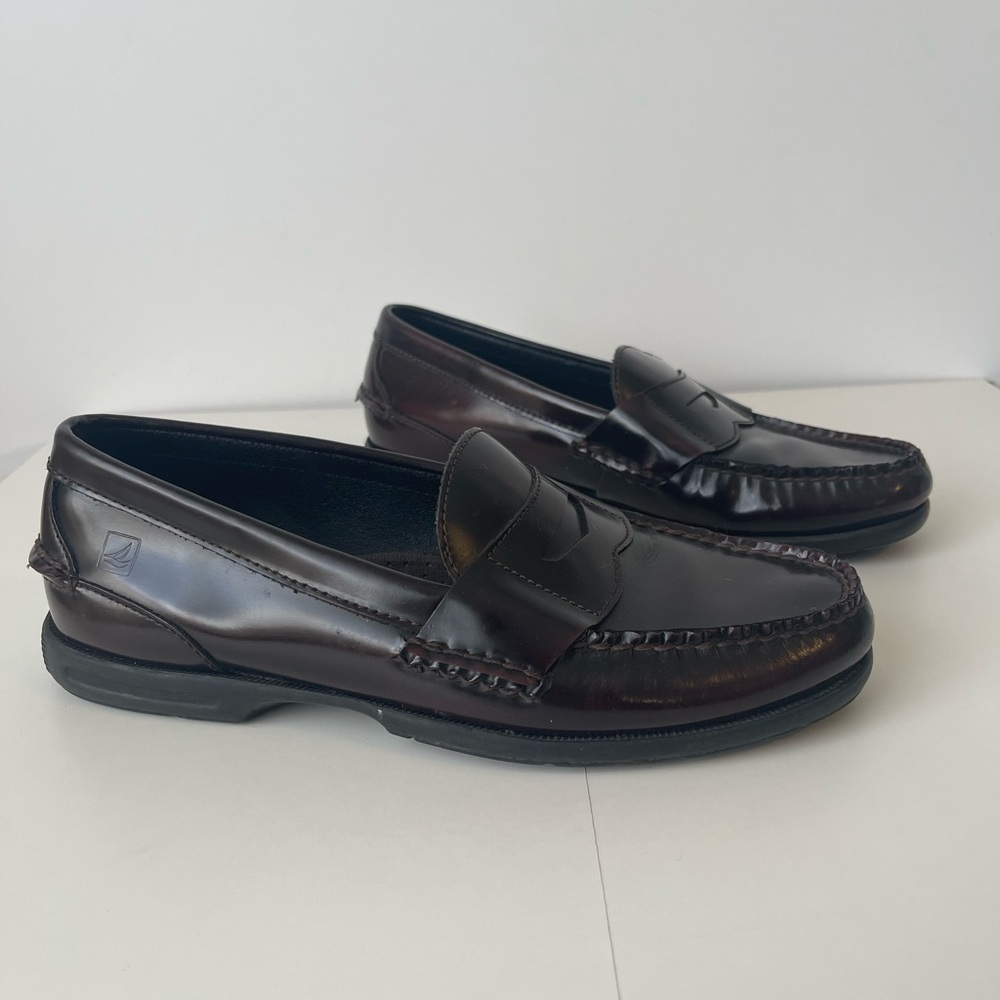 Sperry Men's Tremont Penny Loafers in burgundy 8M